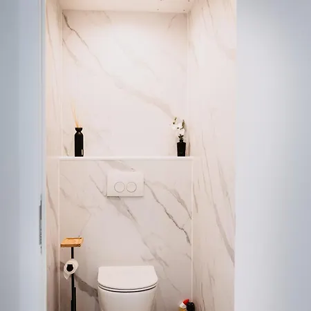 Centre Bayview + Free Parking Ostende