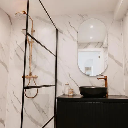 Apartamento Centre Bayview + Free Parking