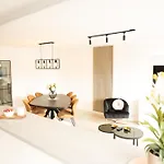 Appartement Centre Bayview + Free Parking