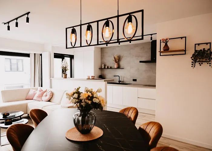 Centre Bayview + Free Parking דירה